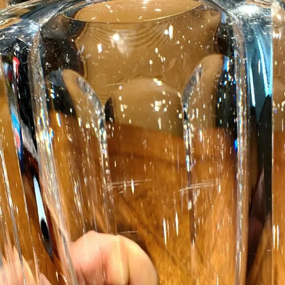 Vintage Baccarat Fine Crystal Bucket Vase 6-1/2โ Tall, 4-1/4โ Dia. - Picture 5 of 7